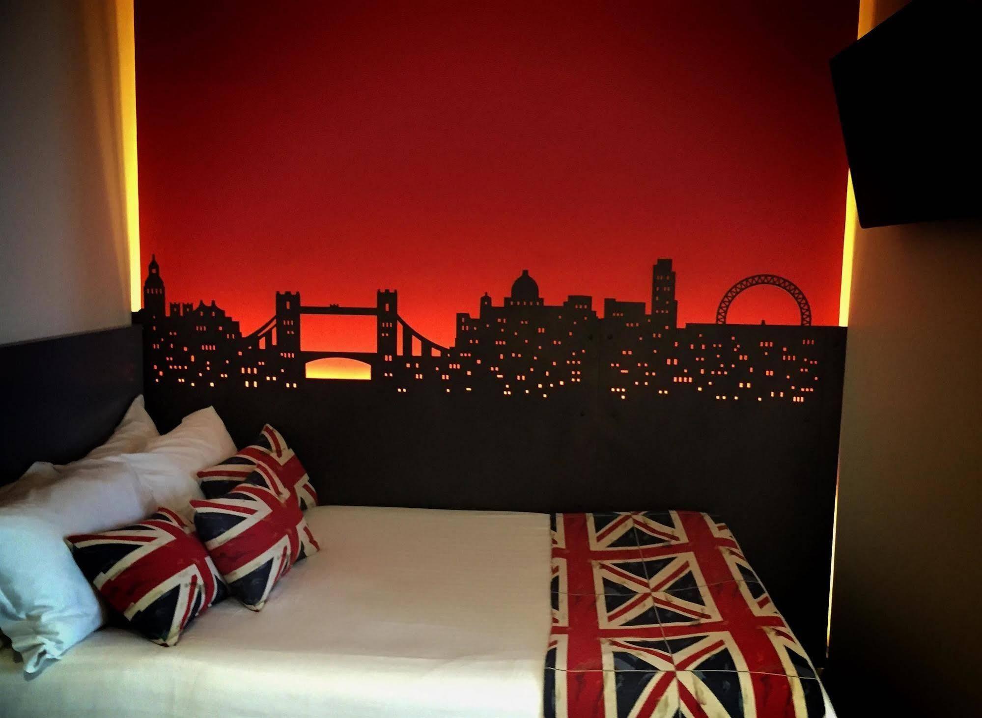 เบสต์ เวสเทิร์น โอรอร์ Hotel ปารีส ภายนอก รูปภาพ